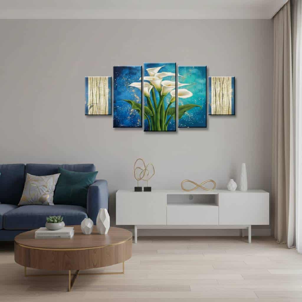 salotto moderno quadro azzurro e blu con calle nel blu
